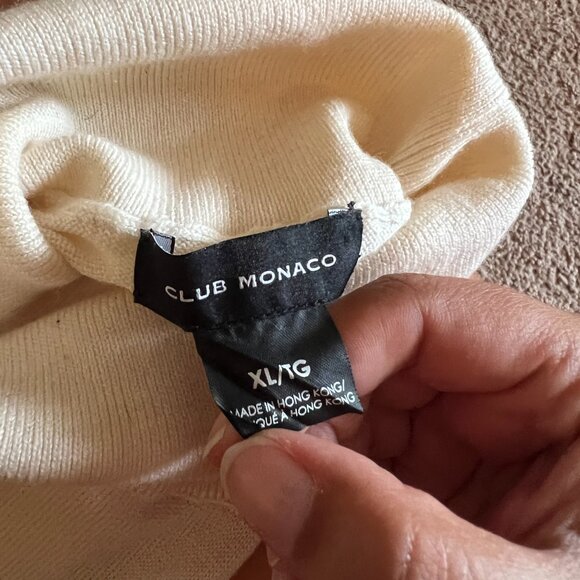 Club Monaco turtleneck sweater xl - Picture 7 of 7